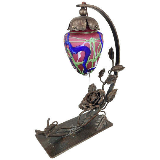 Unieke Smeedijzeren Lamp Met Kunstglas 1
