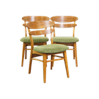 Set Van 3 Leuke Vintage Houten Design Eetkamerstoelen Uit De Jaren ’60 Met Groene Stoffen Zitting thumbnail 1