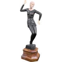 Art Deco Beeld Van Een Danseres Naar F. Preiss