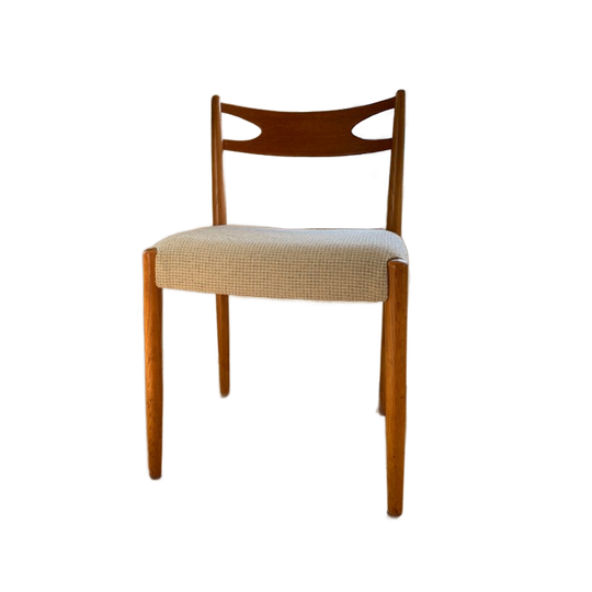 4 Mid-century Stoelen – Opnieuw Gestoffeerd Met Wol 1