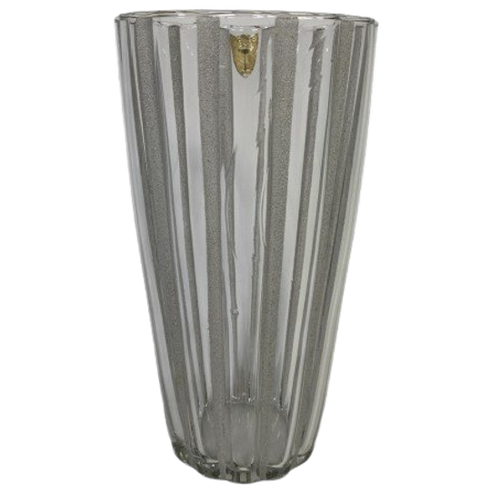 Vaas Met 12 Verticale Mat Glazen Ribben, Verrerie De Fains, Jaren '50 1
