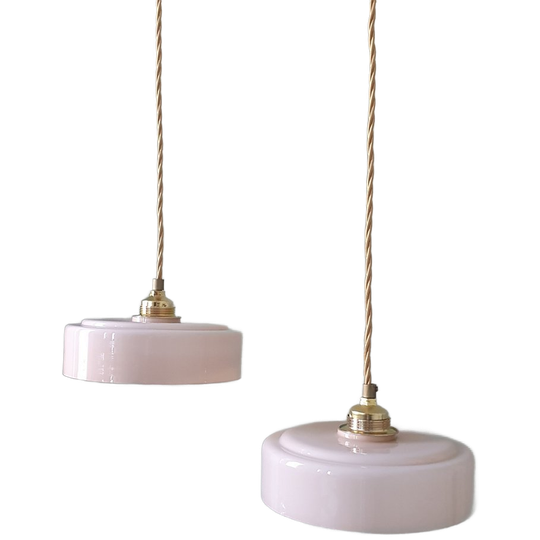 Set Van 2 Vintage Art Deco Hanglampen Van Roze Pastel Opaline Glas. 1