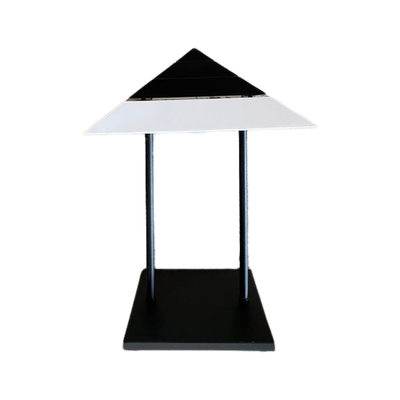 Jaren 80 Piramide Lamp Van Vrieland , Post Modern