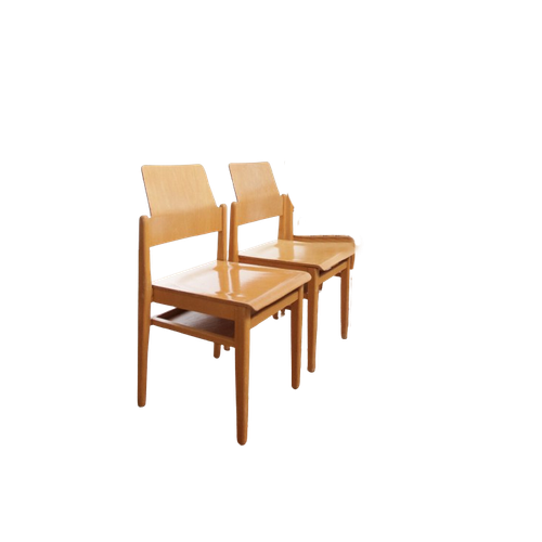 Vintage Design Houten Stoelen Met Plaats Voor Je Tijdschrift