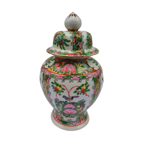 Vintage Chinese Gember Pot.Famille Rose