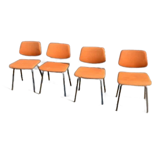 Set Van 4 Friso Kramer Revolt Stoelen Ahrend 1