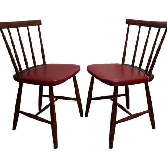 2 Houten Spijlenstoelen 1