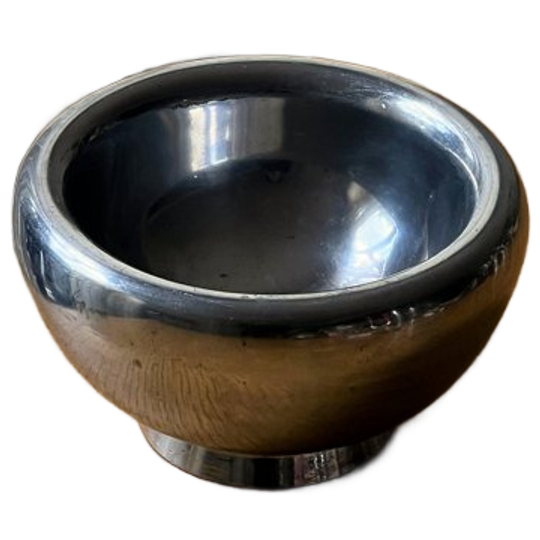 Vintage Cast Aluminum Bowl 1