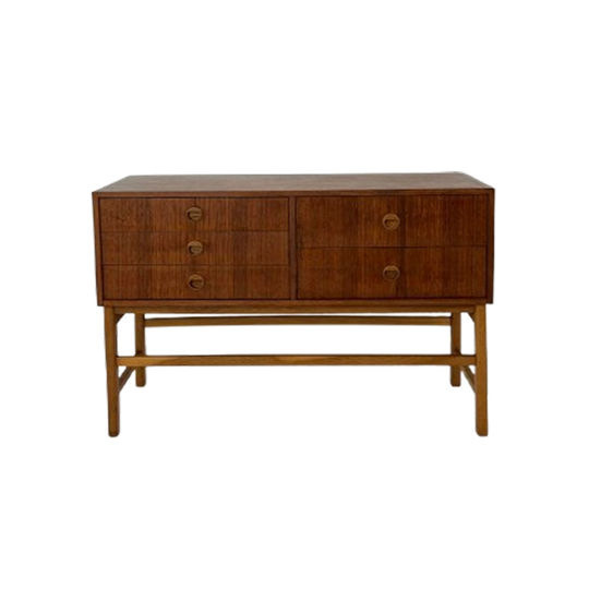 Zweedse Vintage Teak Fineren Kast Namse 1