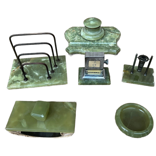 Bureauset In Art Deco Stijl. Onyx. 1