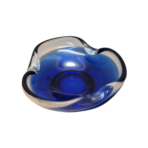 Blauw Glazen Murano Schaaltje Op Metalen Schotel