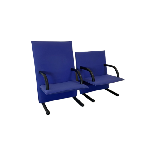 Arflex T-Line 2 X Chairs