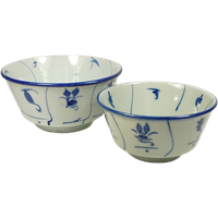 2 Vintage Lotus Spiral Kommen China