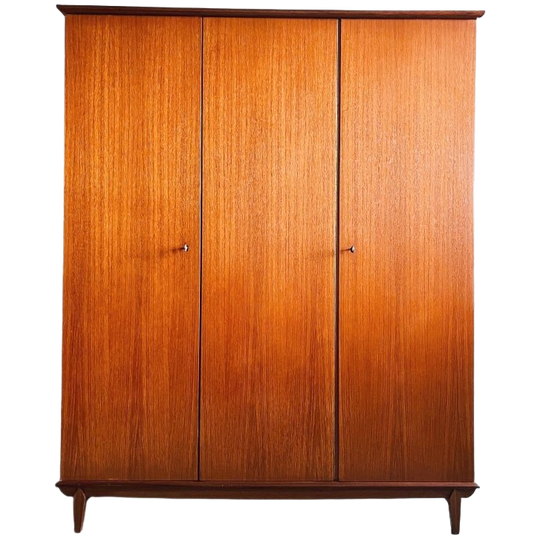 Vintage Mid-century Deens Design Vintage Kledingkast Driedeurs Teak 1960’s 1