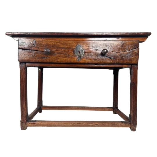 Antieke Spaanse Koloniale Sidetable 1
