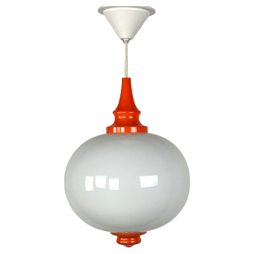 Space Age Hanglamp Met Melk Glas Bol