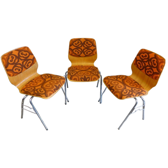 Mooi Set Van 3 Oranje Vintage Retro Stoelen 1