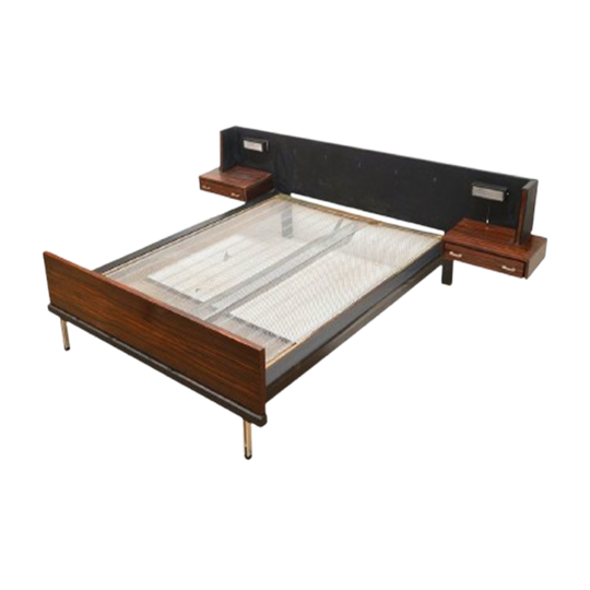 Vintage Tweepersoons Bed Met Zwevende Nachtkastjes En Verlichting Uit De Jaren ’60 1