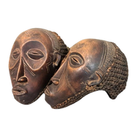Set Van 2 Vintage/Antieke Tchokwe Houten Maskers
