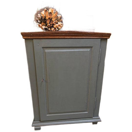 Antiek Brocante Eendeurskast / Kast 1