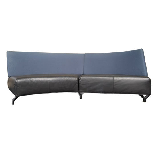 Montis By Niels Bendtsen Baku Bank 1