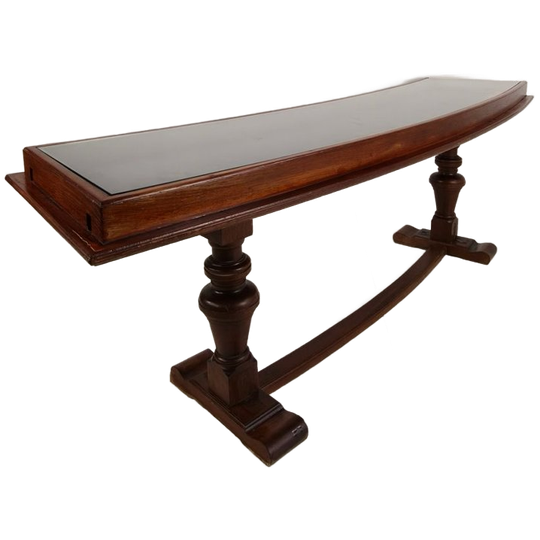 Eikenhouten Museumvitrinekast Uit De Jaren 40-50 – Horizontaal Gebogen Model 1