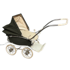 Vintage Kinderwagen Van Het Britse Merk Silver Cross. thumbnail 1