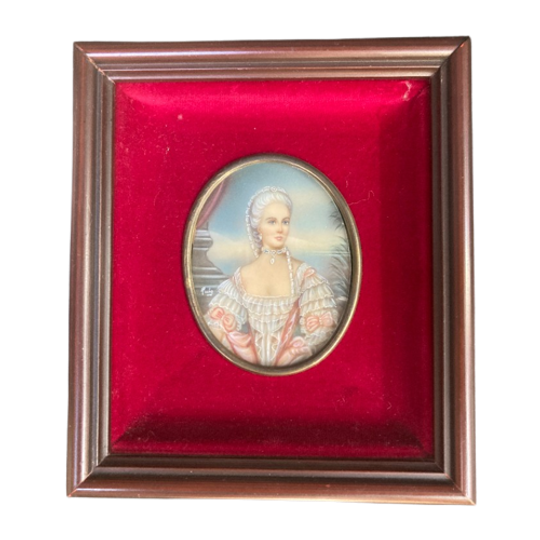 Prachtig Ingelijst Portret Van Een Dame, Miniatuur, 16 X 18 Cm 1