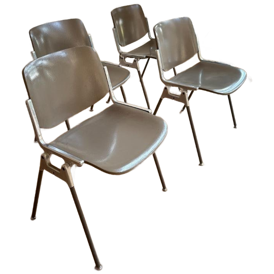 Set Van 4 Axis Stoelen - Castelli Piretti Dsc 106 Design 1