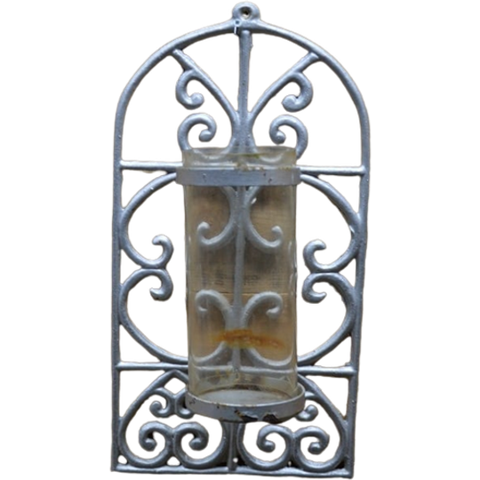 Gietijzeren Wandornament Met Glazen Windlicht 1