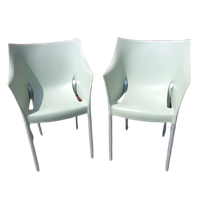 Stoelen (5) Dr. No Van Philippe Starck Voor Kartell