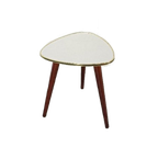 Bijzettafel Met Licht Grijs Formica Blad En Houten Poten Nr. 14 Plantentafel thumbnail 1
