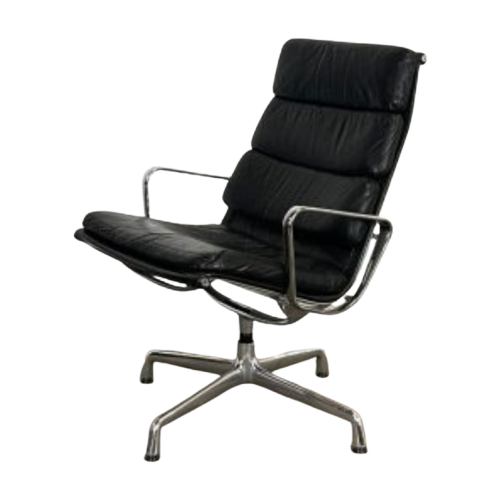 Ea219 Soft Pad Fauteuil Van Charles & Ray Eames Voor Vitra