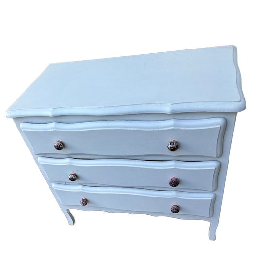 Charmante Kast/dressoir 1