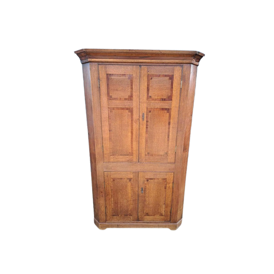 Antieke Hoekkast In Mooie Staat Afm. 80x80cm 122cm Breed En 1