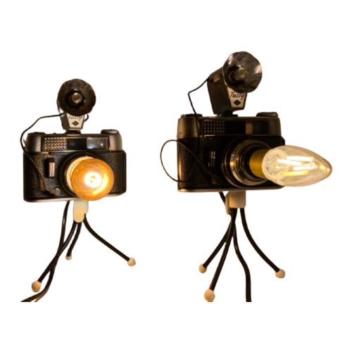 Retro Cameralamp Met Flits En Statief