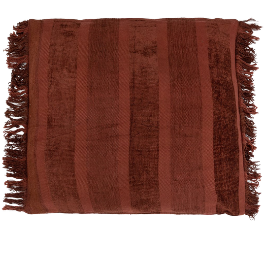 Bazar Bizar | De Oh My Gee Kussenhoes - Bordeaux Velvet - 60x60 1