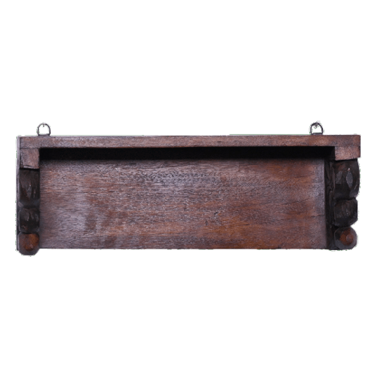Wandplank Met Houtsnijwerk 1