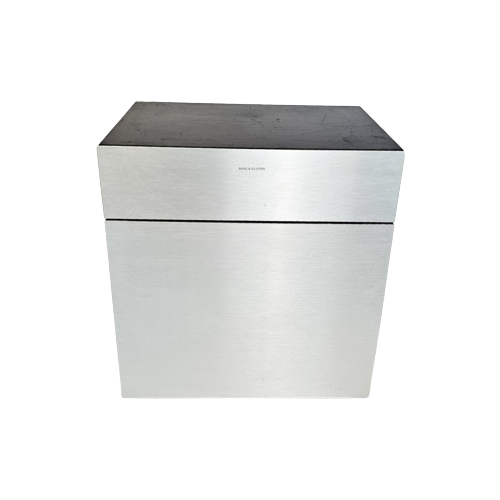 Bang & Olufsen - Beosystem 2 Cabinet - Geborsteld Aluminium - 3E Kwart 20E Eeuw