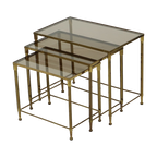 Set Van 3 Nesttafels Mid Century Modern Maison Jansen Stijl Rookglas Messing thumbnail 1