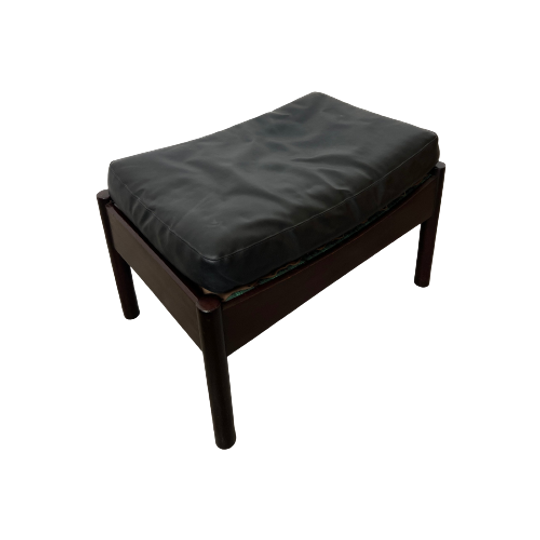 Scandinavisch Design Palissander Voetenbankje Met Zwart Kussen 1