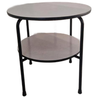 Thonet Mr517/1 Mies Van Der Rohe Bijzettafel.