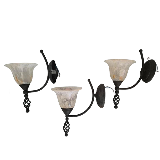3 Vintage Wandlampen Met Gemarmerd Glas 1