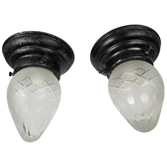 Gispen - Giso Gispen - 2 X Plafonniere - Geslepen Glas - 2e Kwart 20e Eeuw 1
