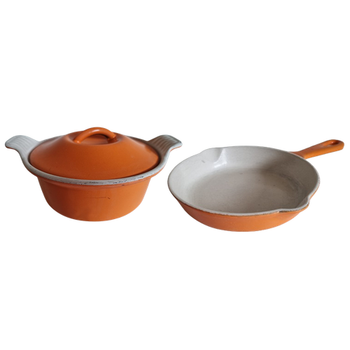 Vintage Franse Le Creuset Cousances Oranje Kleine Geëmailleerde Gietijzeren Braadpan En Kleine Pot