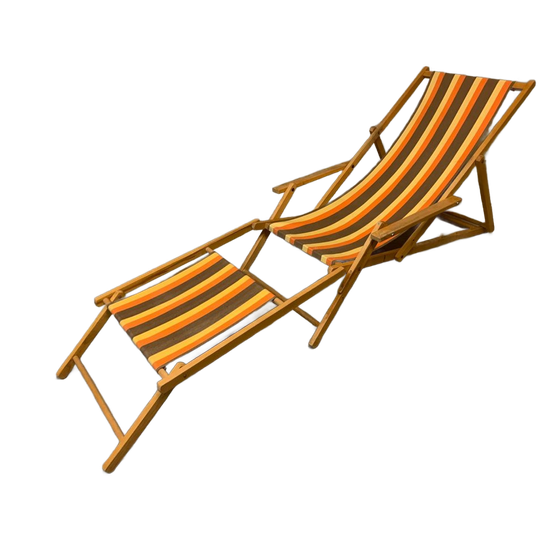 Vintage Vrolijke Strandstoel Met Voetbankje 1