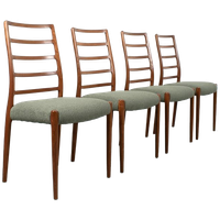 Set Van 4 Møller Stoelen Model 82 Refurbished