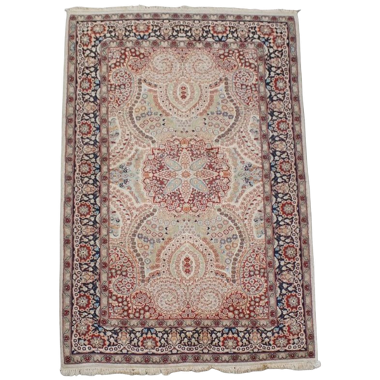 Prachtig Oosters Vloerkleed Met Sierlijke Patronen En Prachtige Kleuren 234x141cm 1