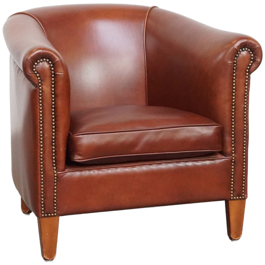 Stijlvolle En Elegante Clubfauteuil Gemaakt Van Rundleer Met Een Luxe Afwerking Met Siernagels 1