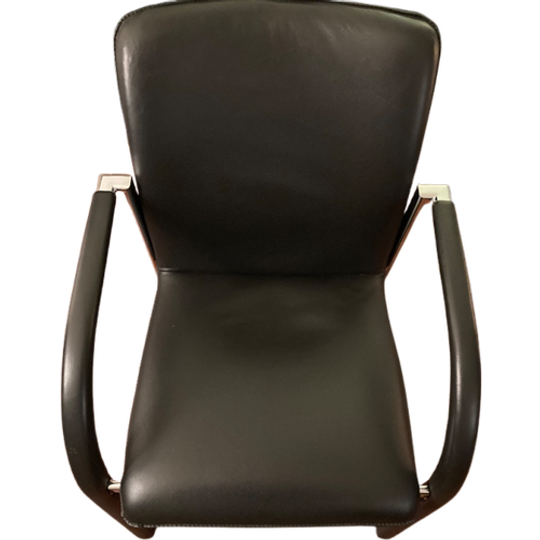 2 Leolux Cimaronne Stoelen 1